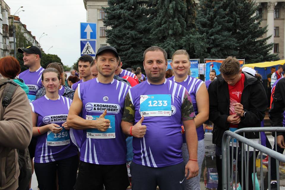 Футболка спортивна чоловіча з власним дизайном - Зображення 5